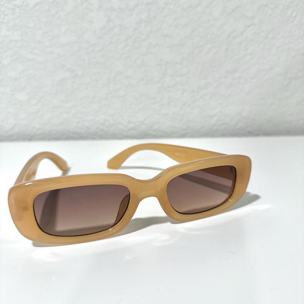 Andwood Woman's Sunglasses Chic Vintage-Style Sunglasses - Peach Pink - Picture 5 of 5